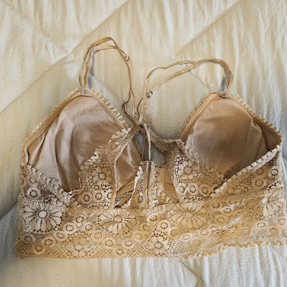 Aerie Lace Bralette in Beige‎ Size M